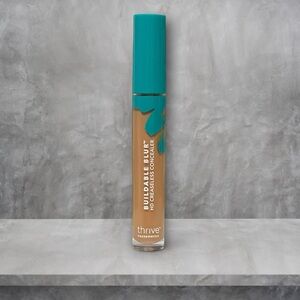 Thrive Warm Rich Tan Buildable Blur HD Creaseless Concealer- vegan, waterproof